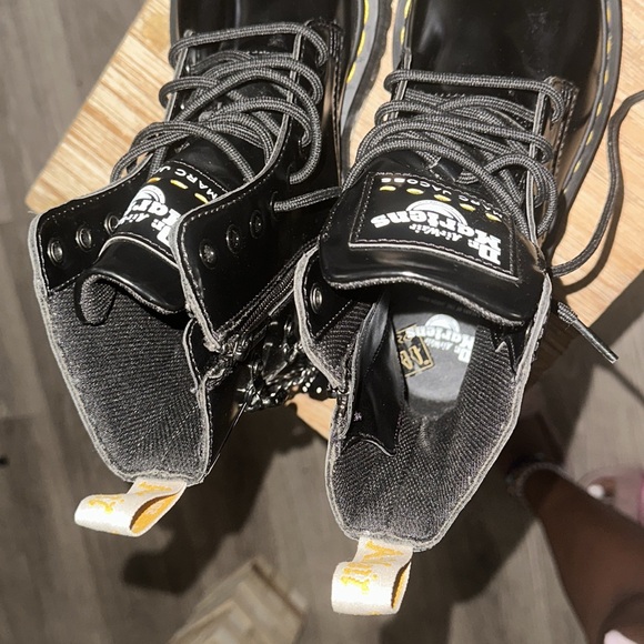 Dr. Martens x Marc Jacobs Glossy Black Combat Boots - Picture 5 of 5